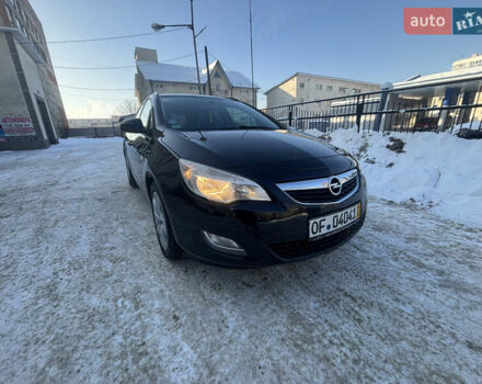 Черный Опель Астра, объемом двигателя 1.7 л и пробегом 246 тыс. км за 6799 $, фото 1 на Automoto.ua