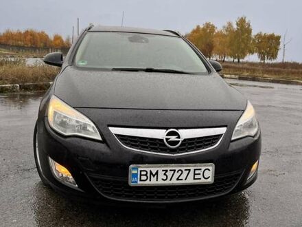 Черный Опель Астра, объемом двигателя 1.7 л и пробегом 252 тыс. км за 6850 $, фото 1 на Automoto.ua