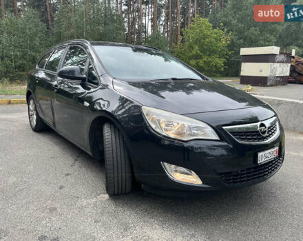 Чорний Опель Астра, об'ємом двигуна 1.4 л та пробігом 272 тис. км за 3900 $, фото 1 на Automoto.ua