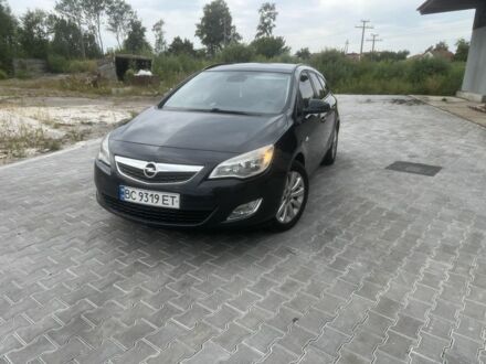 Опель Астра 2011 в Каменке-Бугской на Automoto.ua Черный Опель Астра, объемом двигателя 1.4 л и пробегом 300 тыс. км за 4400 $, фото 1 на Automoto.ua