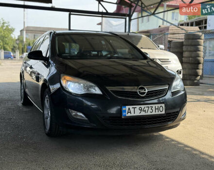Черный Опель Астра, объемом двигателя 1.2 л и пробегом 272 тыс. км за 5750 $, фото 1 на Automoto.ua
