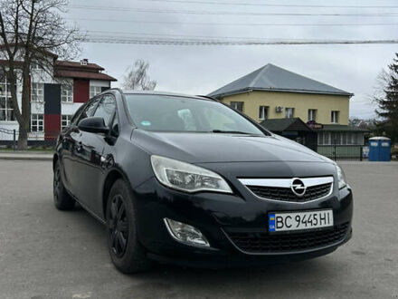 Черный Опель Астра, объемом двигателя 1.7 л и пробегом 256 тыс. км за 6200 $, фото 1 на Automoto.ua