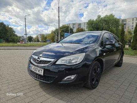 Черный Опель Астра, объемом двигателя 1.7 л и пробегом 378 тыс. км за 5290 $, фото 1 на Automoto.ua