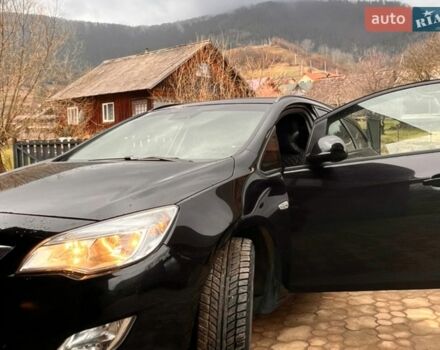 Черный Опель Астра, объемом двигателя 1.7 л и пробегом 214 тыс. км за 6267 $, фото 1 на Automoto.ua