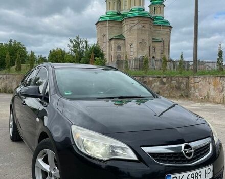 Чорний Опель Астра, об'ємом двигуна 1.69 л та пробігом 282 тис. км за 6900 $, фото 1 на Automoto.ua