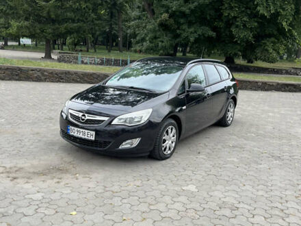 Черный Опель Астра, объемом двигателя 1.69 л и пробегом 255 тыс. км за 6500 $, фото 1 на Automoto.ua