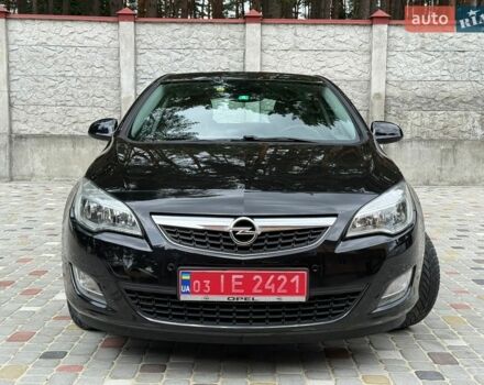 Черный Опель Астра, объемом двигателя 1.6 л и пробегом 133 тыс. км за 8100 $, фото 1 на Automoto.ua