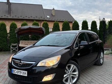 Черный Опель Астра, объемом двигателя 1.6 л и пробегом 231 тыс. км за 7900 $, фото 1 на Automoto.ua