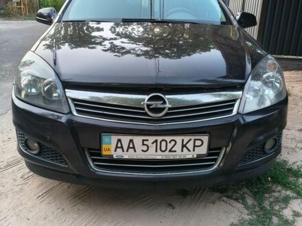 Чорний Опель Астра, об'ємом двигуна 1.6 л та пробігом 253 тис. км за 5000 $, фото 1 на Automoto.ua