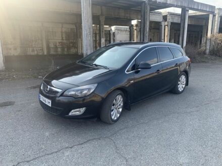Опель Астра 2011 у Лубнах на Automoto.ua Чорний Опель Астра, об'ємом двигуна 1.2 л та пробігом 226 тис. км за 5200 $, фото 1 на Automoto.ua