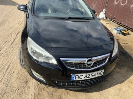 Черный Опель Астра, объемом двигателя 1.69 л и пробегом 267 тыс. км за 5500 $, фото 1 на Automoto.ua