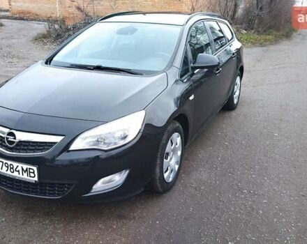 Черный Опель Астра, объемом двигателя 1.7 л и пробегом 179 тыс. км за 7499 $, фото 1 на Automoto.ua
