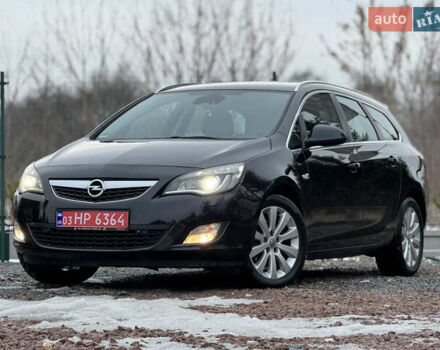 Черный Опель Астра, объемом двигателя 1.7 л и пробегом 220 тыс. км за 7250 $, фото 1 на Automoto.ua