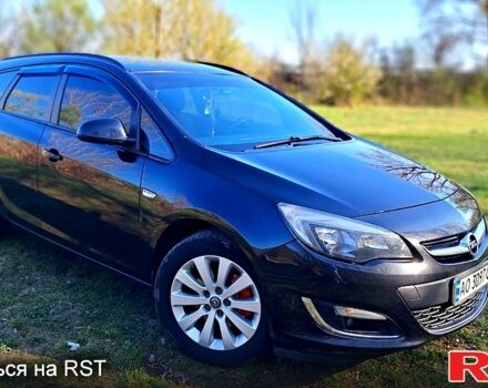 Черный Опель Астра, объемом двигателя 1.7 л и пробегом 275 тыс. км за 6800 $, фото 1 на Automoto.ua