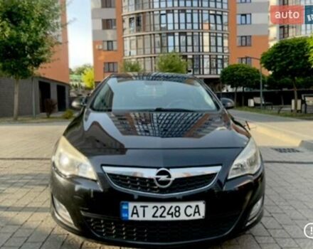 Опель Астра 2012 в Ивано-Франковске на Automoto.ua Черный Опель Астра, объемом двигателя 1.7 л и пробегом 254 тыс. км за 7300 $, фото 1 на Automoto.ua
