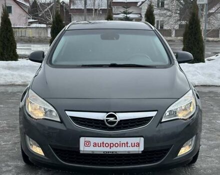 Черный Опель Астра, объемом двигателя 1.7 л и пробегом 222 тыс. км за 8600 $, фото 1 на Automoto.ua