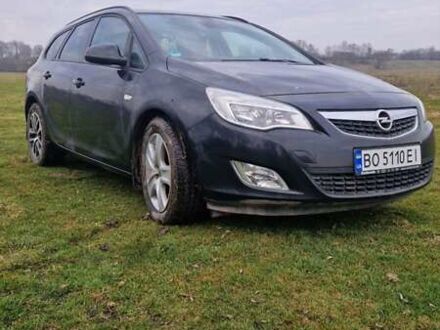 Черный Опель Астра, объемом двигателя 1.7 л и пробегом 200 тыс. км за 7200 $, фото 1 на Automoto.ua
