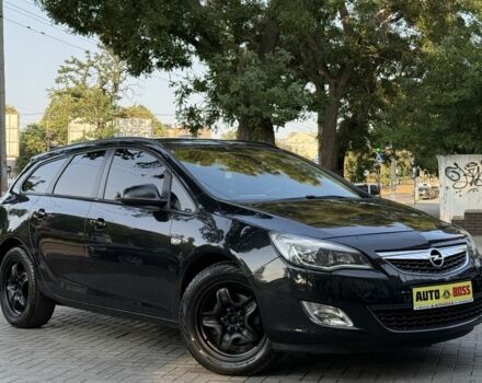 Черный Опель Астра, объемом двигателя 1.7 л и пробегом 216 тыс. км за 6500 $, фото 1 на Automoto.ua