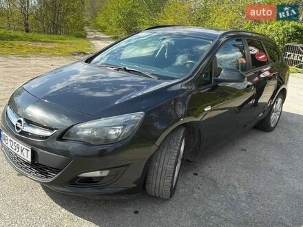 Черный Опель Астра, объемом двигателя 1.69 л и пробегом 220 тыс. км за 6599 $, фото 1 на Automoto.ua