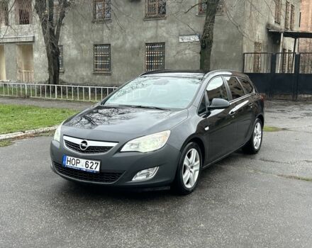 Чорний Опель Астра, об'ємом двигуна 1.7 л та пробігом 350 тис. км за 3300 $, фото 1 на Automoto.ua