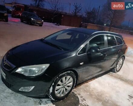 Черный Опель Астра, объемом двигателя 1.3 л и пробегом 260 тыс. км за 6800 $, фото 1 на Automoto.ua