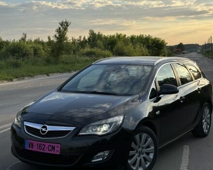 Чорний Опель Астра, об'ємом двигуна 0 л та пробігом 210 тис. км за 7499 $, фото 1 на Automoto.ua