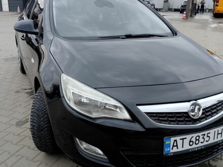 Черный Опель Астра, объемом двигателя 1.7 л и пробегом 2 тыс. км за 6200 $, фото 1 на Automoto.ua
