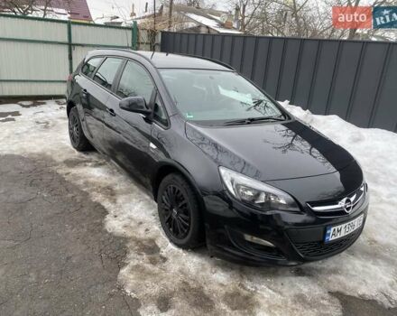 Черный Опель Астра, объемом двигателя 1.4 л и пробегом 206 тыс. км за 7800 $, фото 1 на Automoto.ua