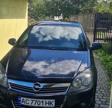 Чорний Опель Астра, об'ємом двигуна 1.6 л та пробігом 67 тис. км за 7500 $, фото 1 на Automoto.ua