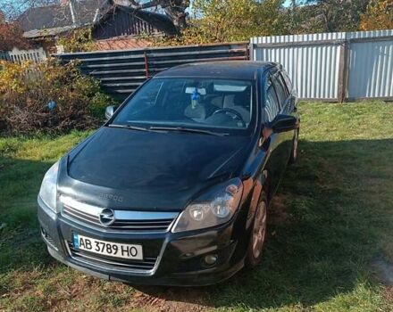 Черный Опель Астра, объемом двигателя 1.6 л и пробегом 239 тыс. км за 5800 $, фото 1 на Automoto.ua