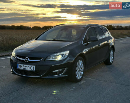 Черный Опель Астра, объемом двигателя 1.69 л и пробегом 194 тыс. км за 8000 $, фото 1 на Automoto.ua