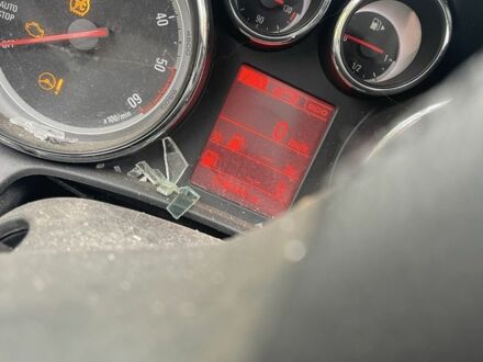 Черный Опель Астра, объемом двигателя 1.6 л и пробегом 178 тыс. км за 4000 $, фото 1 на Automoto.ua