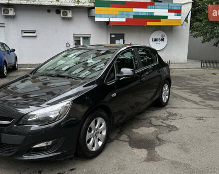 Черный Опель Астра, объемом двигателя 1.2 л и пробегом 235 тыс. км за 6500 $, фото 1 на Automoto.ua