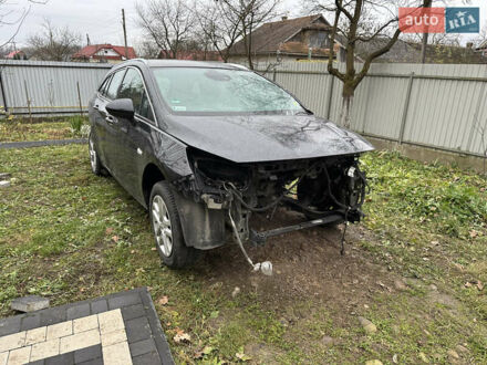 Черный Опель Астра, объемом двигателя 1.6 л и пробегом 250 тыс. км за 3200 $, фото 1 на Automoto.ua