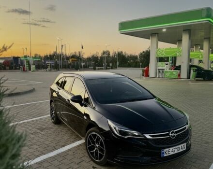 Черный Опель Астра, объемом двигателя 1.6 л и пробегом 190 тыс. км за 10600 $, фото 1 на Automoto.ua