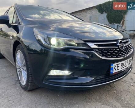 Черный Опель Астра, объемом двигателя 1.6 л и пробегом 180 тыс. км за 9900 $, фото 1 на Automoto.ua