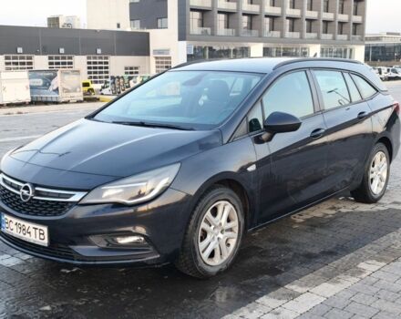 Черный Опель Астра, объемом двигателя 1.6 л и пробегом 219 тыс. км за 10500 $, фото 1 на Automoto.ua