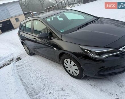 Черный Опель Астра, объемом двигателя 1.6 л и пробегом 251 тыс. км за 7800 $, фото 1 на Automoto.ua