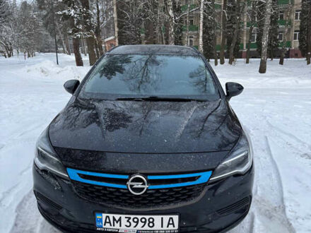 Черный Опель Астра, объемом двигателя 1.6 л и пробегом 142 тыс. км за 11300 $, фото 1 на Automoto.ua