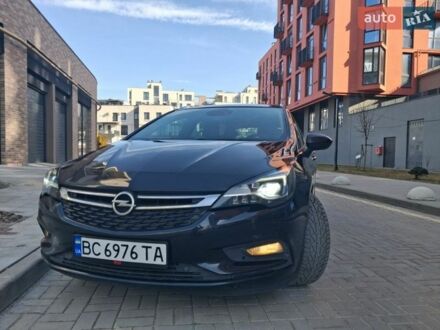 Черный Опель Астра, объемом двигателя 1.6 л и пробегом 251 тыс. км за 10000 $, фото 1 на Automoto.ua