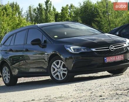 Черный Опель Астра, объемом двигателя 1.6 л и пробегом 183 тыс. км за 10300 $, фото 1 на Automoto.ua