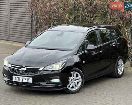 Черный Опель Астра, объемом двигателя 1.6 л и пробегом 196 тыс. км за 10999 $, фото 1 на Automoto.ua