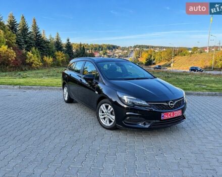 Черный Опель Астра, объемом двигателя 1.5 л и пробегом 191 тыс. км за 10999 $, фото 1 на Automoto.ua