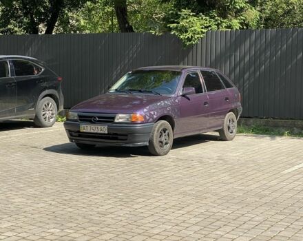 Фіолетовий Опель Астра, об'ємом двигуна 1.6 л та пробігом 266 тис. км за 1750 $, фото 1 на Automoto.ua
