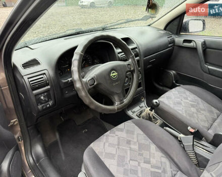 Коричневый Опель Астра, объемом двигателя 2 л и пробегом 240 тыс. км за 2500 $, фото 5 на Automoto.ua