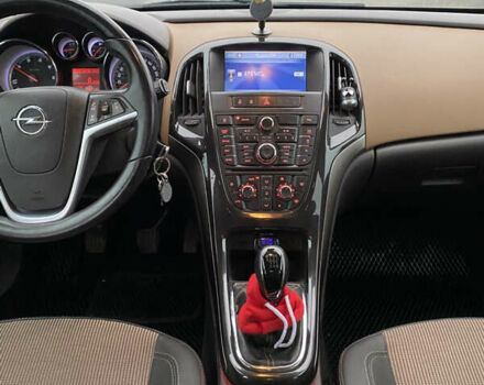 Коричневый Опель Астра, объемом двигателя 1.7 л и пробегом 218 тыс. км за 6699 $, фото 3 на Automoto.ua