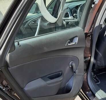 Коричневий Опель Астра, об'ємом двигуна 1.2 л та пробігом 222 тис. км за 7900 $, фото 9 на Automoto.ua