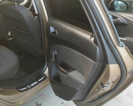 Коричневый Опель Астра, объемом двигателя 1.7 л и пробегом 206 тыс. км за 7800 $, фото 18 на Automoto.ua