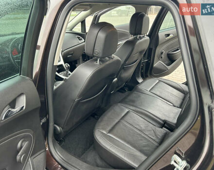 Коричневый Опель Астра, объемом двигателя 1.7 л и пробегом 169 тыс. км за 8600 $, фото 15 на Automoto.ua