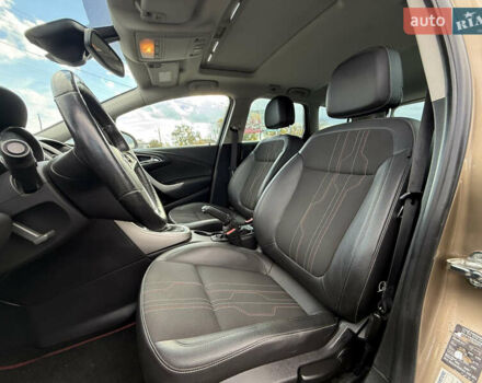 Опель Астра 2013 в Умани на Automoto.ua Коричневый Опель Астра, объемом двигателя 1.7 л и пробегом 248 тыс. км за 8950 $, фото 10 на Automoto.ua